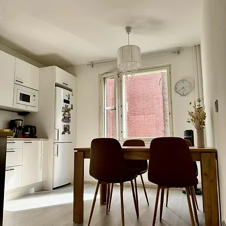 Pi To Ngo Qua Homestay Helsinki